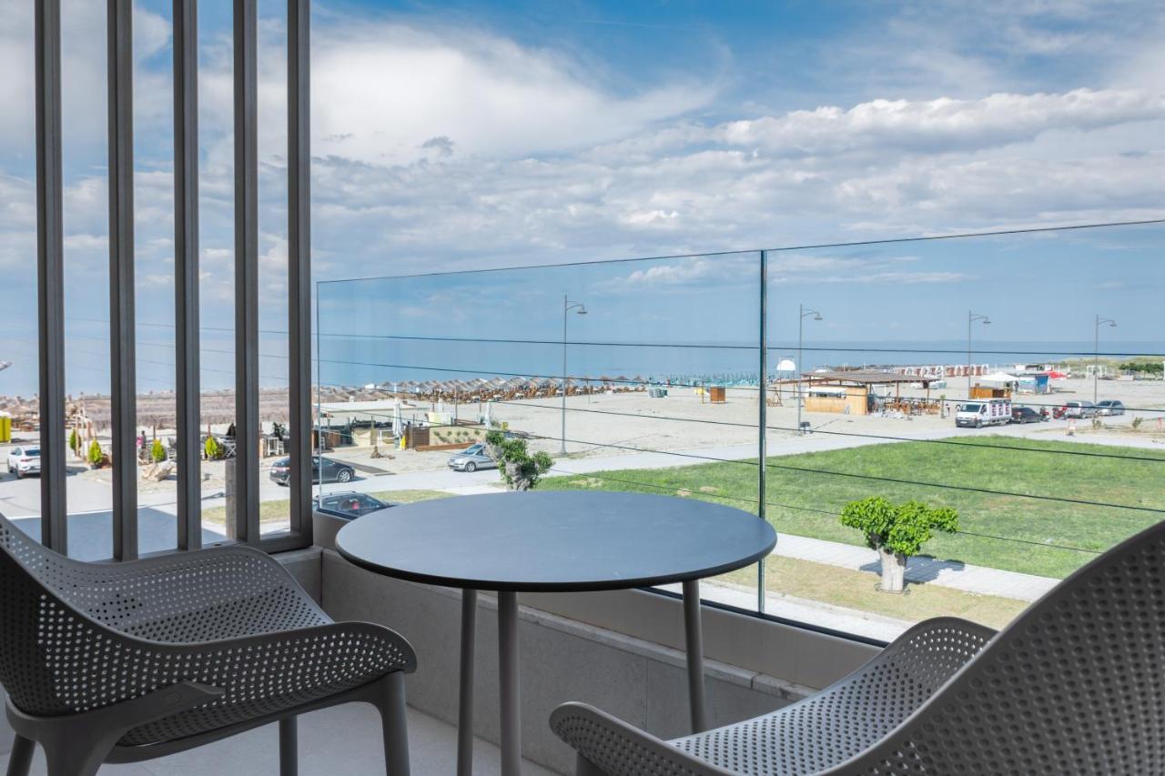 Pantheon Sea View Aparthotel เนปอรอย ภายนอก รูปภาพ