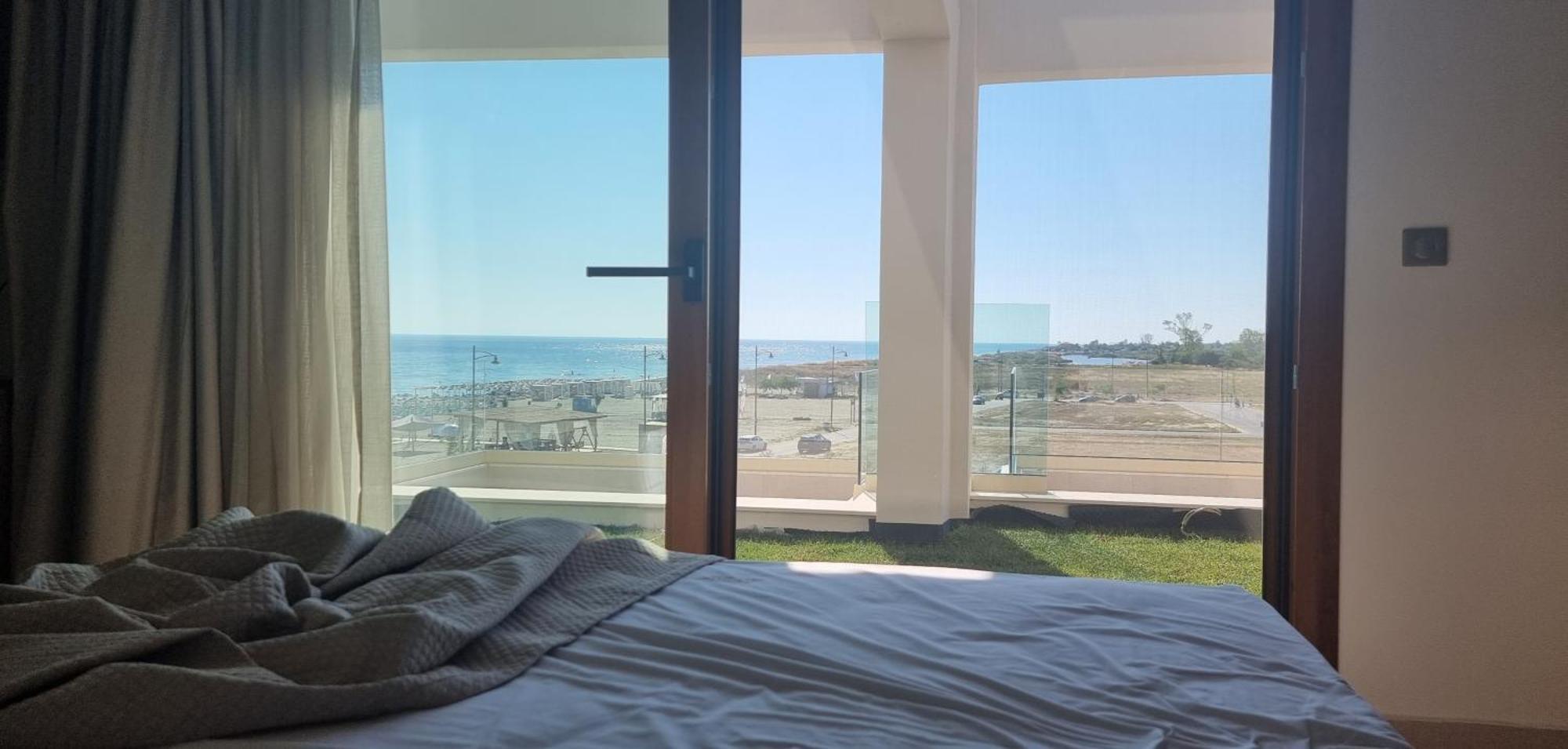 Pantheon Sea View Aparthotel เนปอรอย ห้อง รูปภาพ