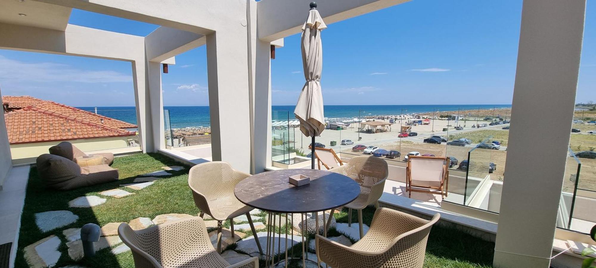 Pantheon Sea View Aparthotel เนปอรอย ห้อง รูปภาพ