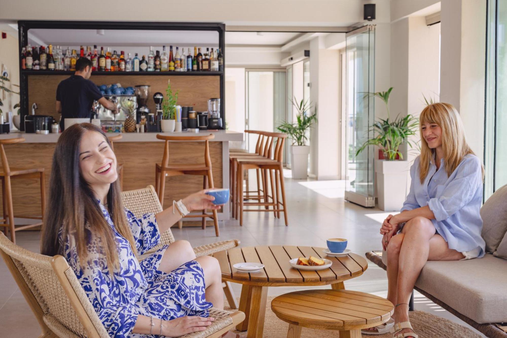 Pantheon Sea View Aparthotel เนปอรอย ภายนอก รูปภาพ