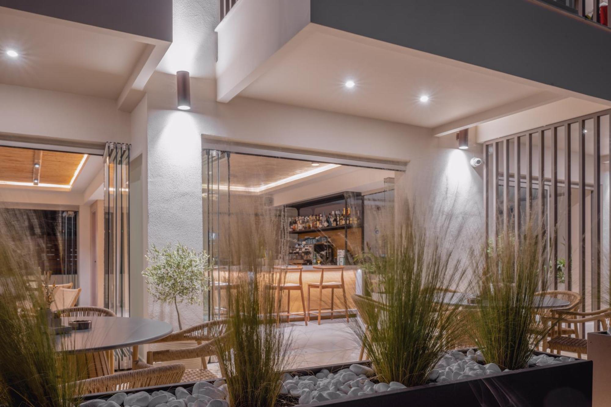 Pantheon Sea View Aparthotel เนปอรอย ภายนอก รูปภาพ