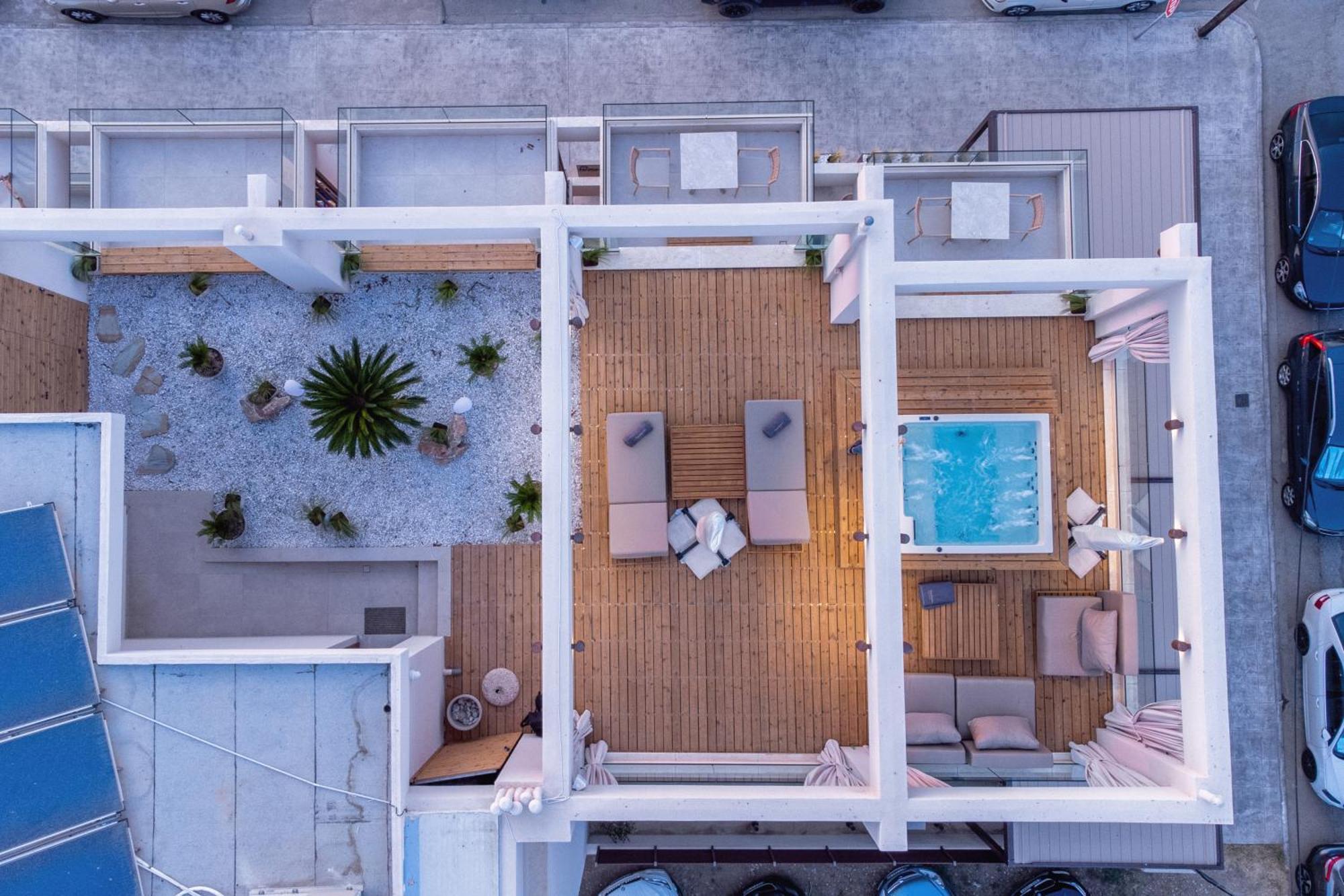 Pantheon Sea View Aparthotel เนปอรอย ภายนอก รูปภาพ